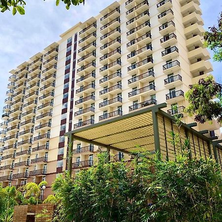 Condo W/ Balcony Near Mactan International Airport Lapu-Lapu City Zewnętrze zdjęcie