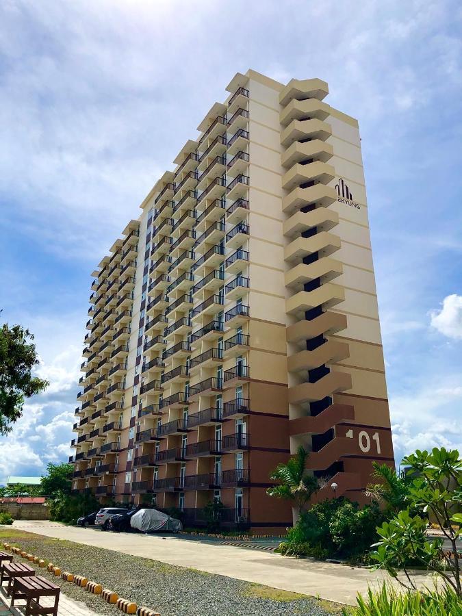 Condo W/ Balcony Near Mactan International Airport Lapu-Lapu City Zewnętrze zdjęcie
