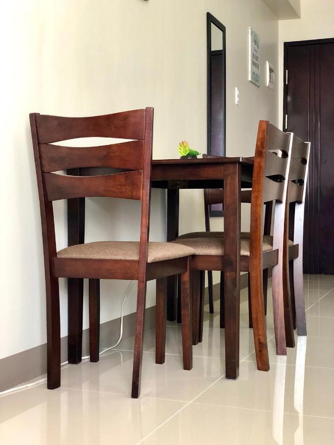 Condo W/ Balcony Near Mactan International Airport Lapu-Lapu City Zewnętrze zdjęcie