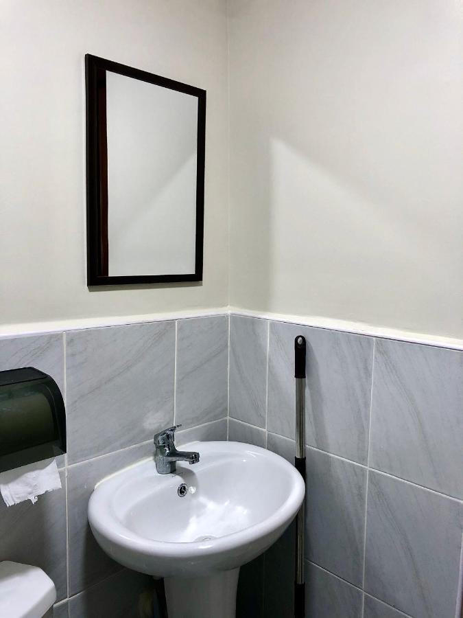Condo W/ Balcony Near Mactan International Airport Lapu-Lapu City Zewnętrze zdjęcie