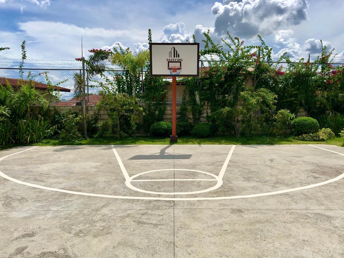 Condo W/ Balcony Near Mactan International Airport Lapu-Lapu City Zewnętrze zdjęcie